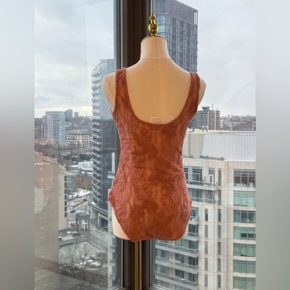 🆕 ZIMMERMANN 🧿 NWT Lace Scoop Neck Bodysuit, Blush - Sz 2 US 6 / 8 - Picture 7 of 13